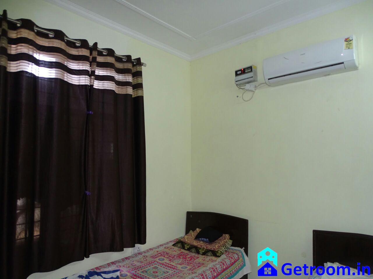 Double Shared Room PG Any Tenants