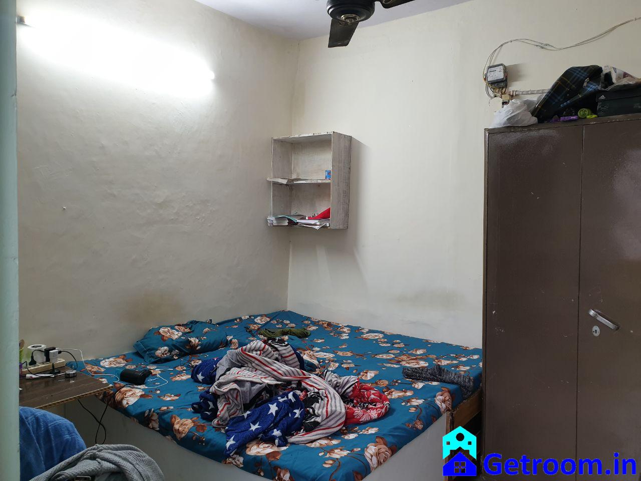 Single Room House Bachelor