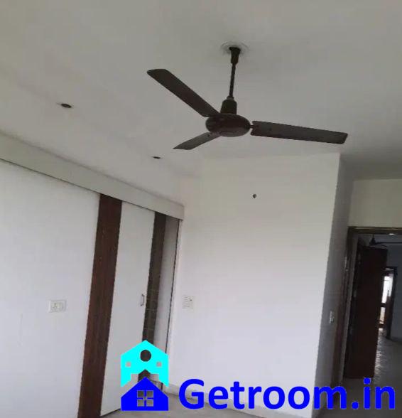 2 BHK House Any Tenants