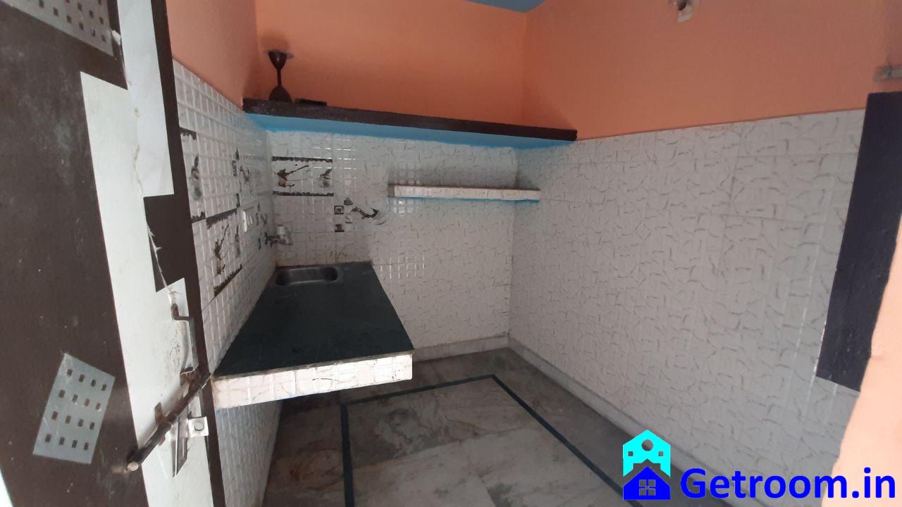 Single Room House Bachelor