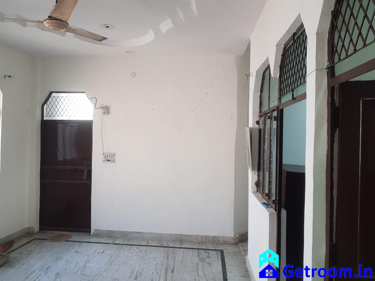 2 BHK House Any Tenants