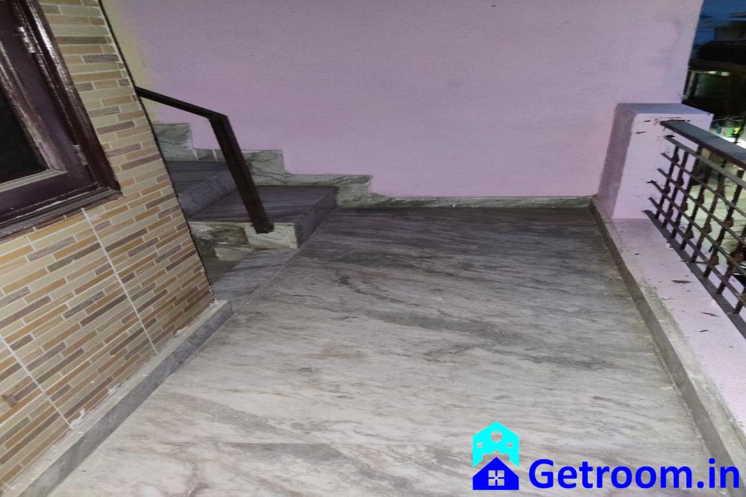 2 BHK House Any Tenants