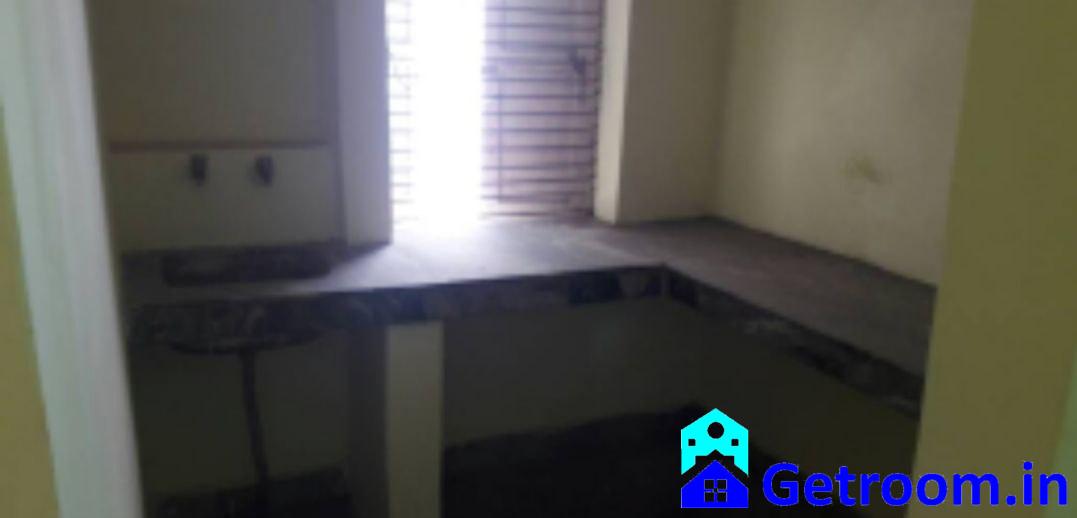 2 BHK House Any Tenants