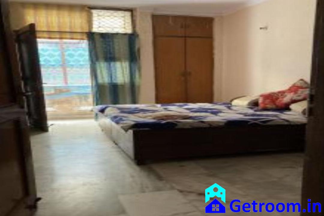 2 BHK House Any Tenants